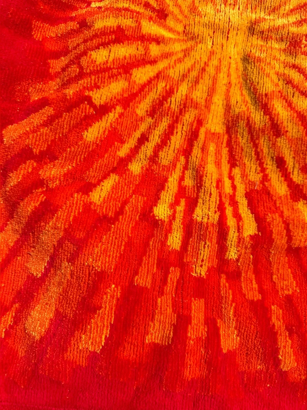 Vintage MCM Fieldcrest Hand Towel Psychedelic Red Orange Yellow Cotton Starburst
